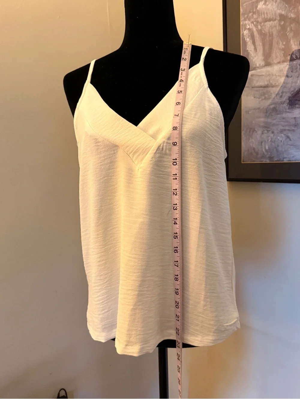 Monteau White Textured V-Neck Spaghetti Strap Cami size L